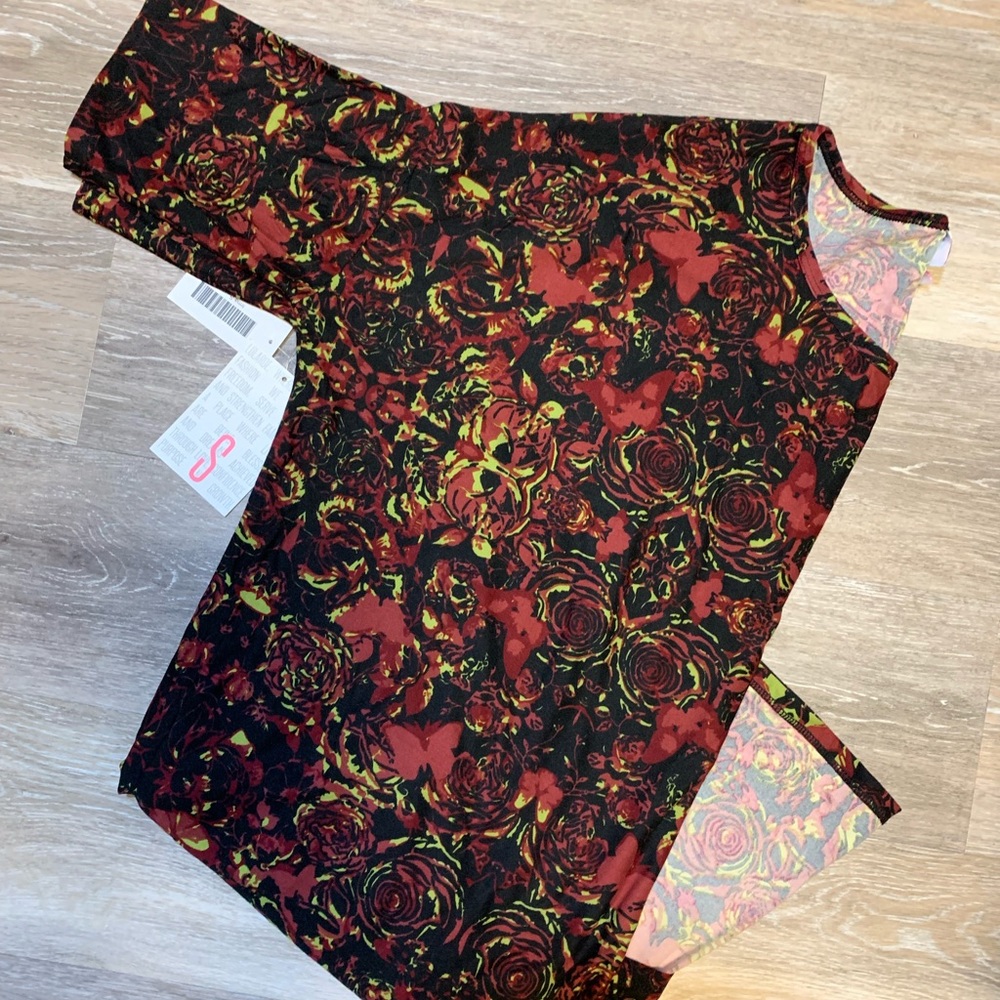 Lularoe Irma tunic top
